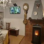 Chez Len & Filipp * בוילון