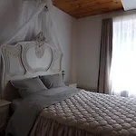 Chez Len & Filipp דירה בוילון