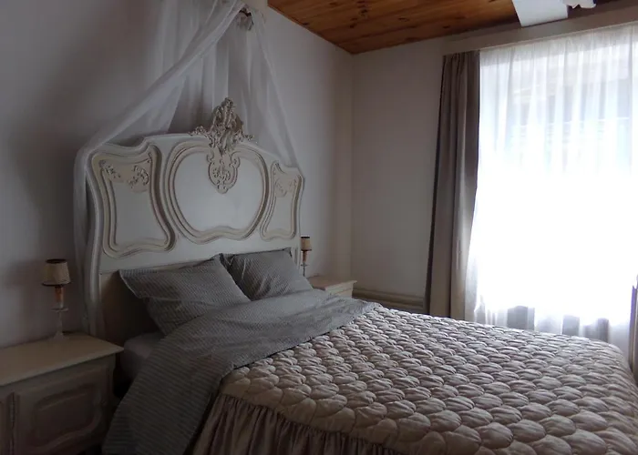 Chez Len & Filipp Appartamento Bouillon